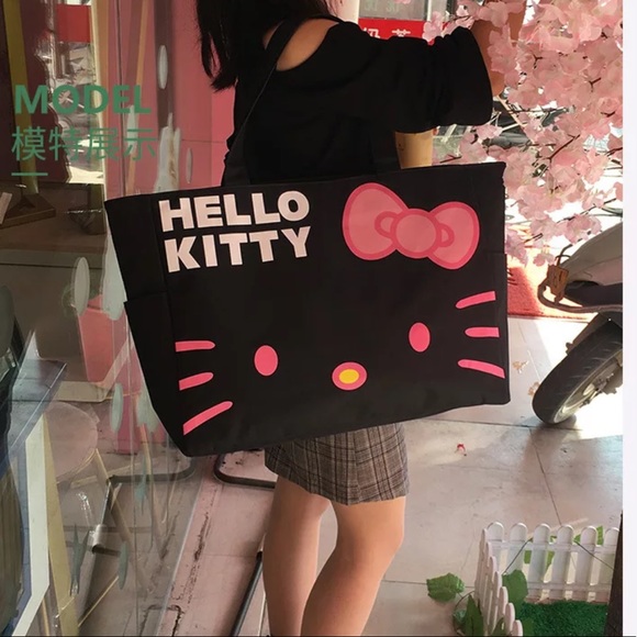 LAST ONE! Hello Kitty tote bag - Picture 3 of 6
